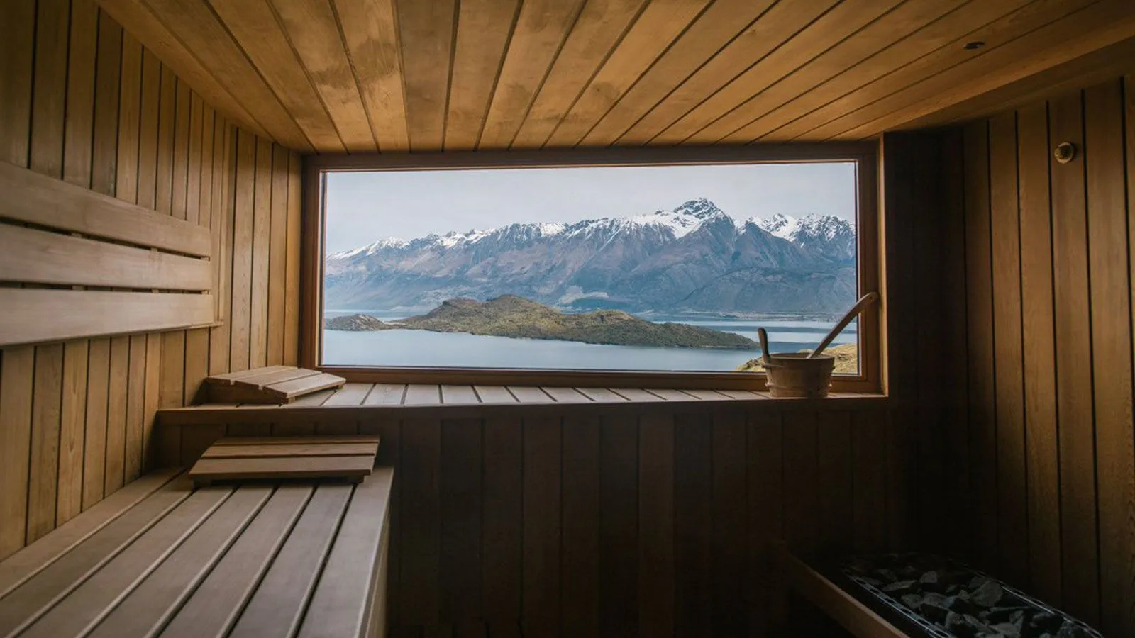how do you make a sauna?